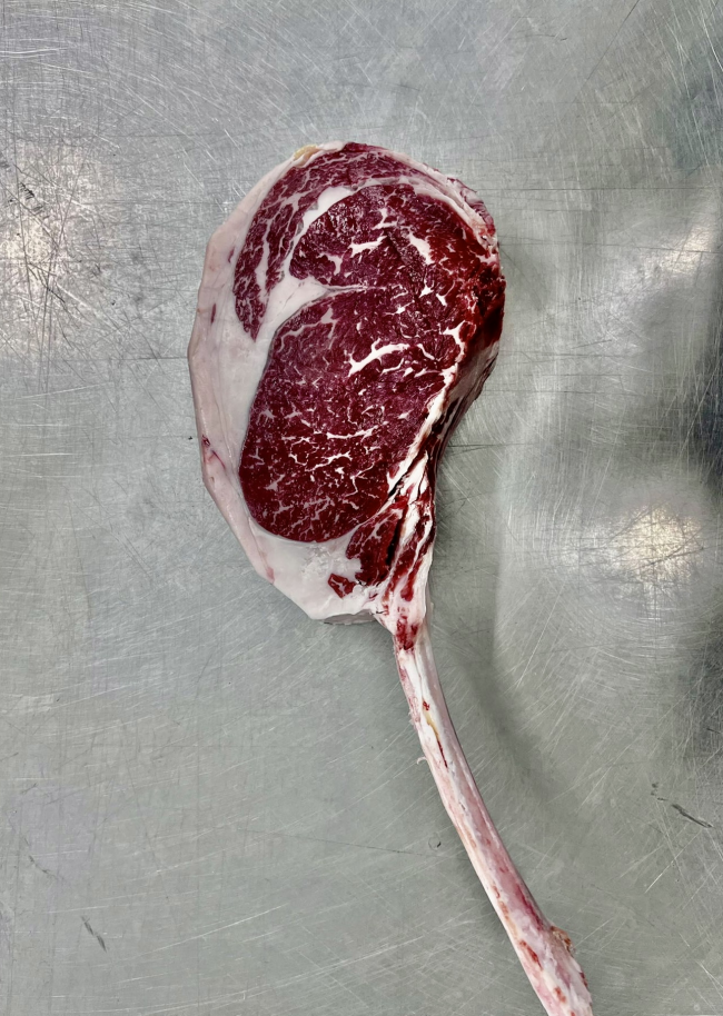 TOMAHAWK WAGYU